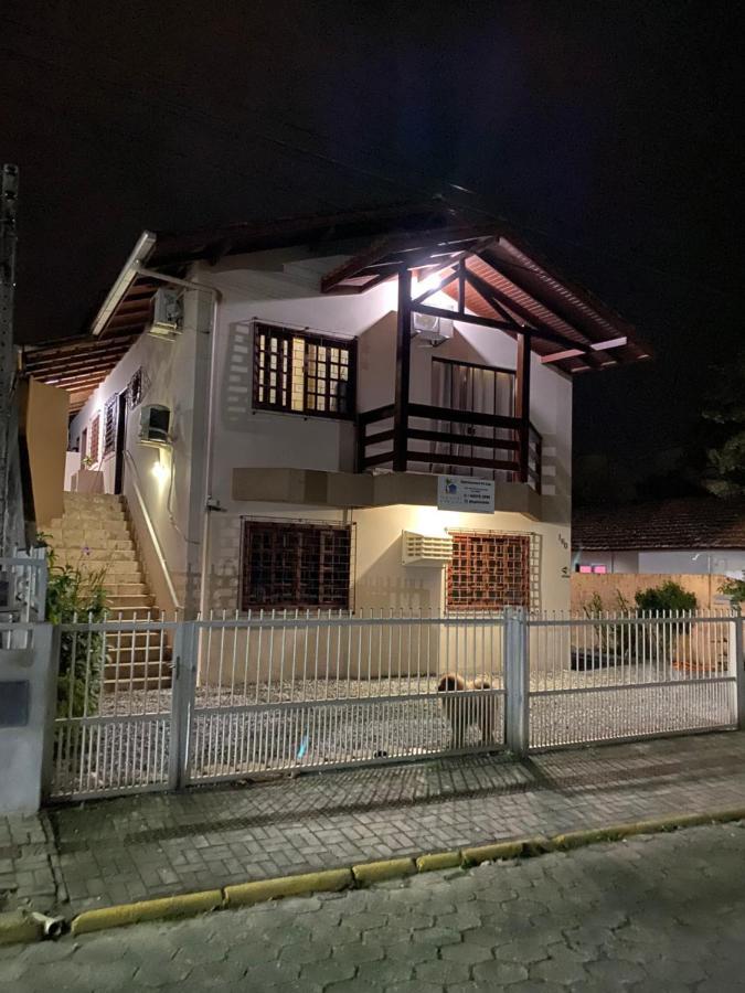 بومبينهاس Apartamentos Vo Lela المظهر الخارجي الصورة